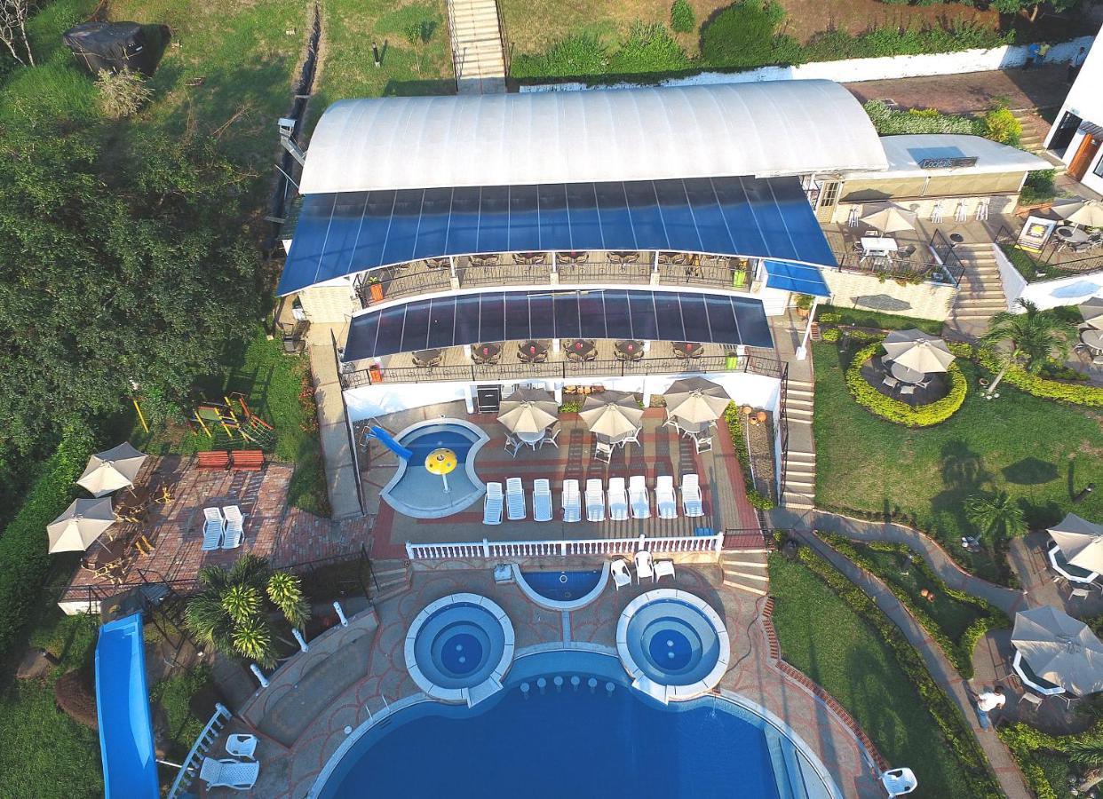 Villeta Resort Hotel Bagian luar foto