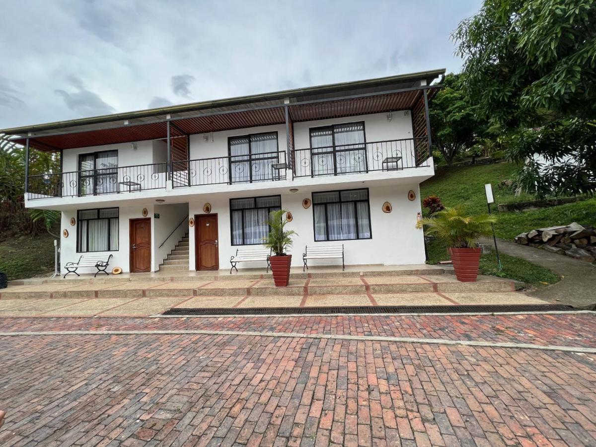 Villeta Resort Hotel Bagian luar foto